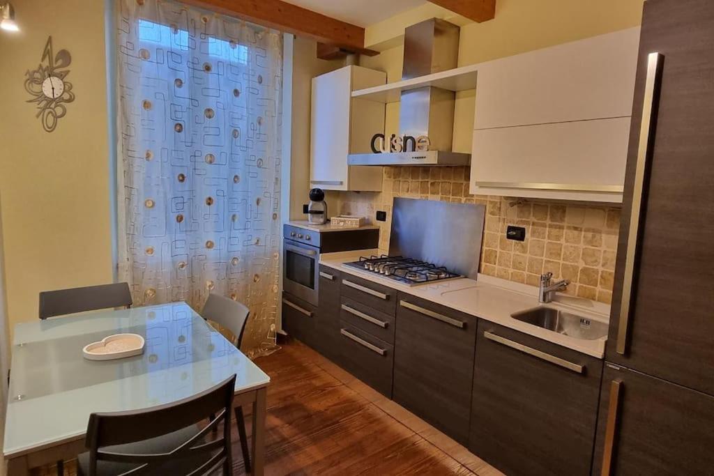 Appartamento La Casina Di Chiara Livorno Bagian luar foto
